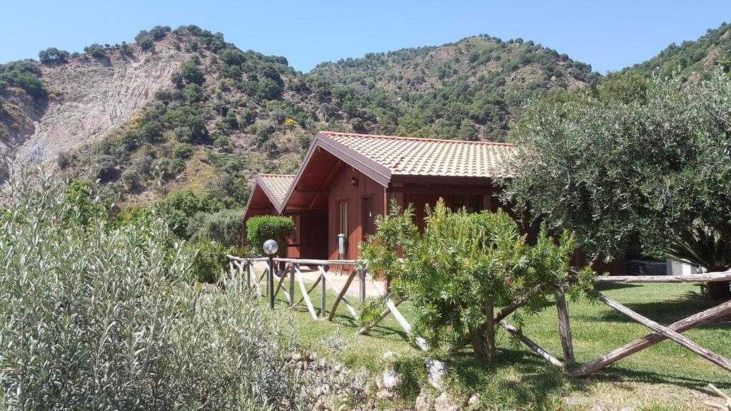 Agriturismo San Cataldo Motta Camastra Ngoại thất bức ảnh
