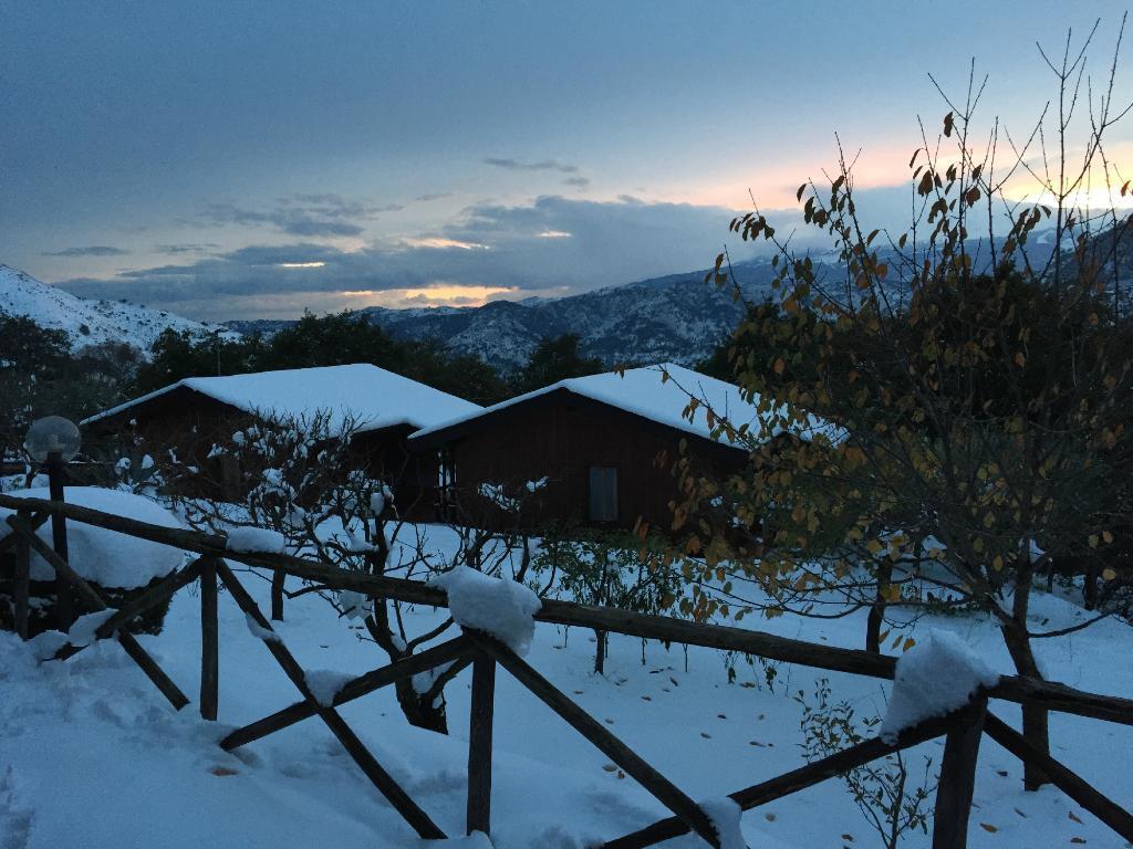 Agriturismo San Cataldo Motta Camastra Ngoại thất bức ảnh